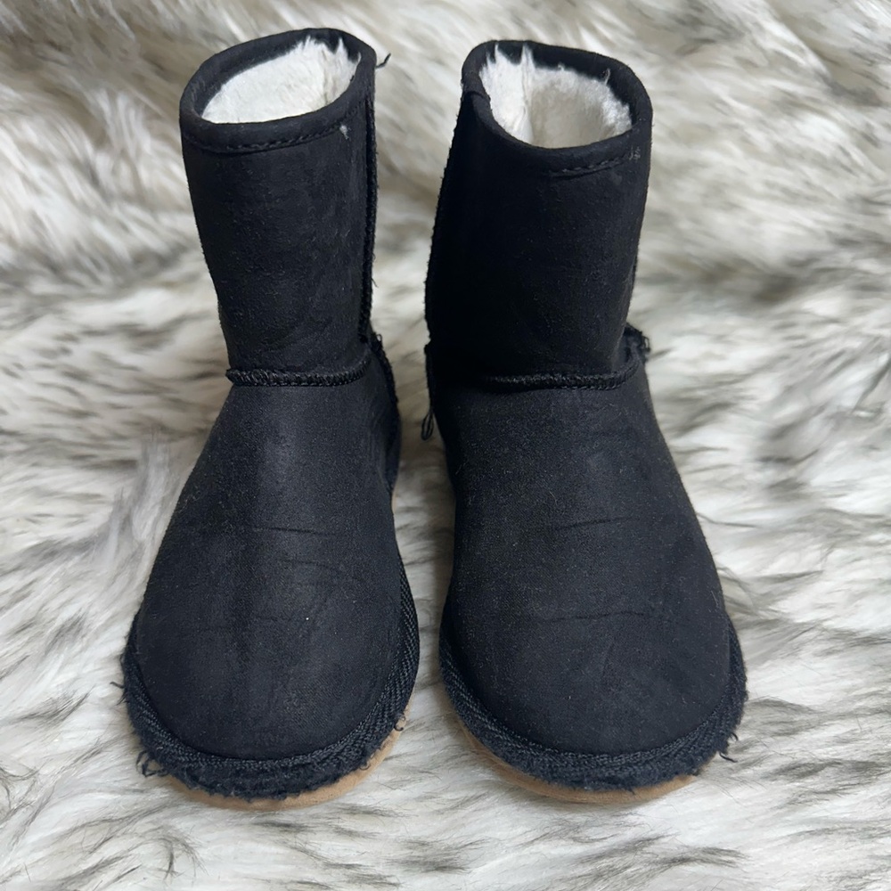 9c boots
